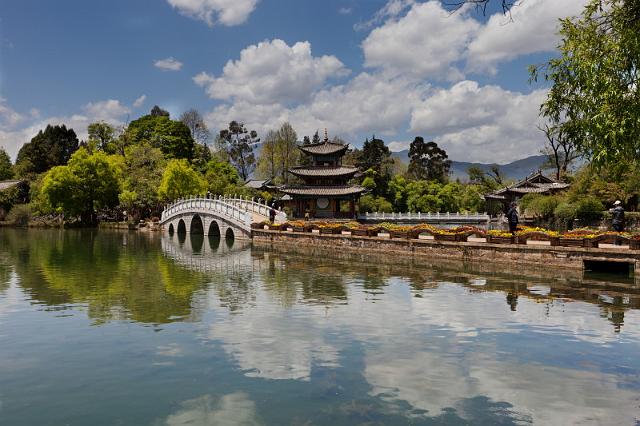 079 Lijiang, black dragon pool.jpg